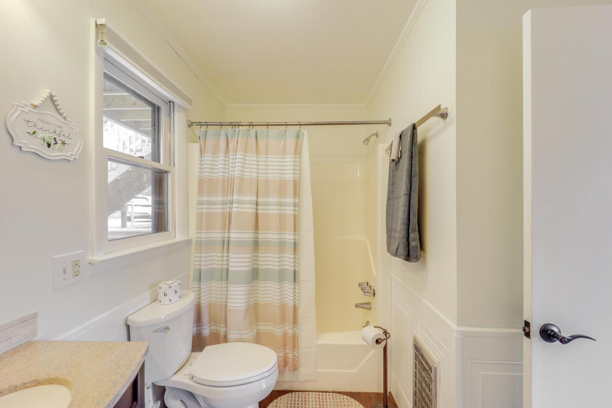 Beech Mountain Studio With Balcony Less Than 1 Mi To Skiing! מראה חיצוני תמונה