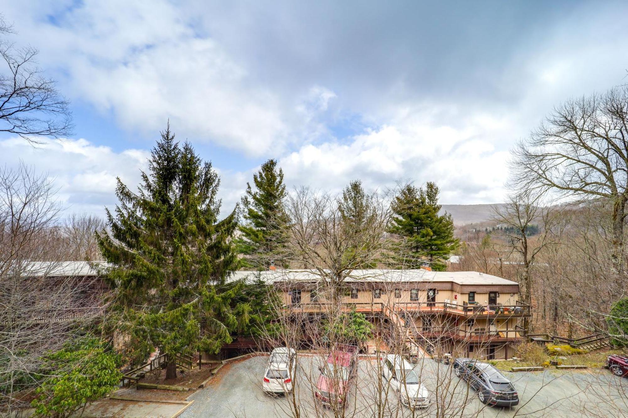 Beech Mountain Studio With Balcony Less Than 1 Mi To Skiing! מראה חיצוני תמונה
